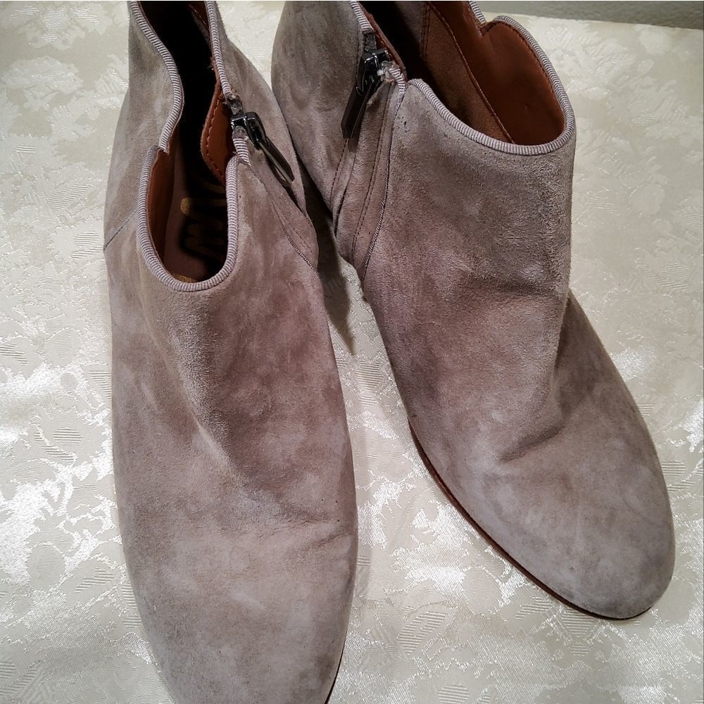 Sam Edelman Women's Petty Tan Suede Ankle Booties Size 8,5